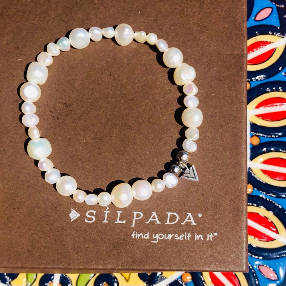 Silpada Pearl “Goddess” Stretch Bracelet